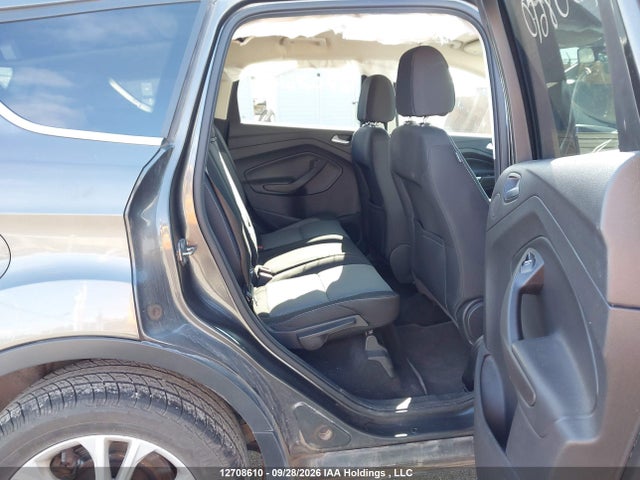 Продажа на аукционе авто 2017 Ford Escape Se, vin: 1FMCU9GD9HUD69678, номер лота: 12708610