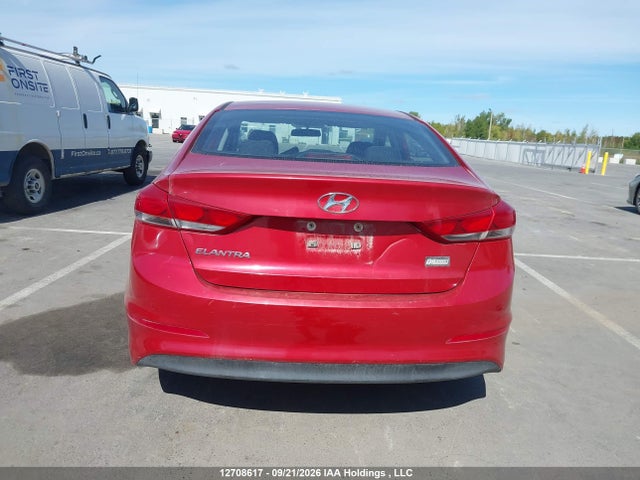 Hyundai Elantra Le 2017 5NPD74LF7HH052793 Image 17