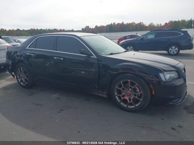 2017 Chrysler 300 C Platinum მანქანა იყიდება აუქციონზე, vin: 2C3CCASG2HH534147, აუქციონის ნომერი: 12708632
