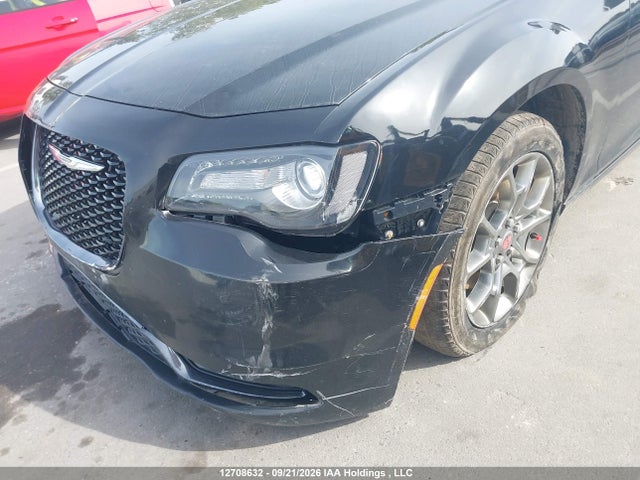 2017 Chrysler 300 C Platinum მანქანა იყიდება აუქციონზე, vin: 2C3CCASG2HH534147, აუქციონის ნომერი: 12708632