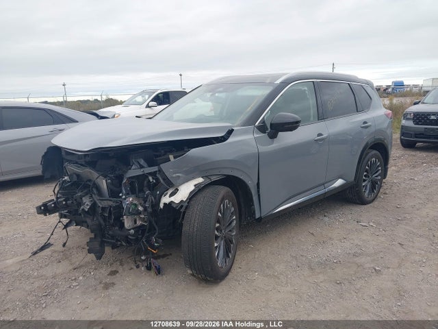 2025 Nissan Rogue Platinum მანქანა იყიდება აუქციონზე, vin: JN8BT3DD7SW303554, აუქციონის ნომერი: 12708639
