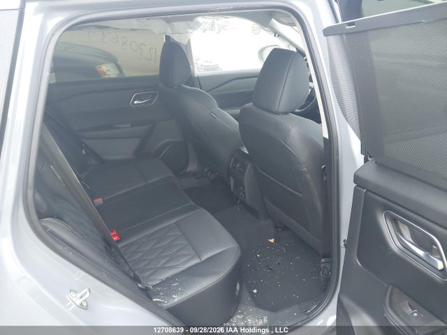 2025 Nissan Rogue Platinum მანქანა იყიდება აუქციონზე, vin: JN8BT3DD7SW303554, აუქციონის ნომერი: 12708639