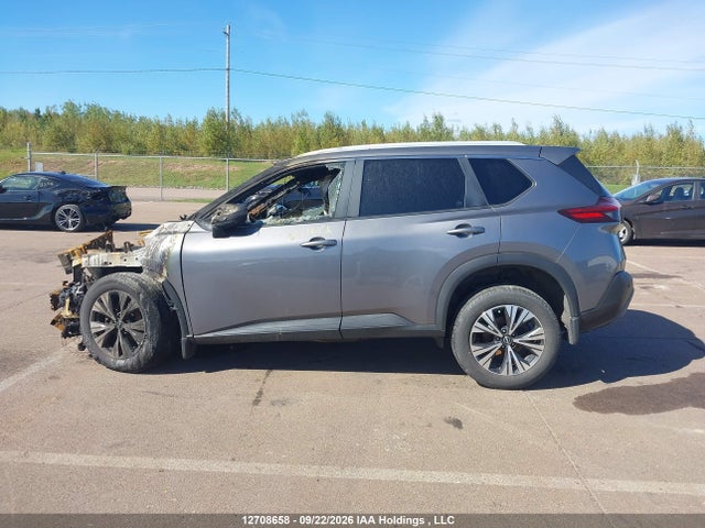 JN8BT3BB6PW213000 Nissan ROGUE SV