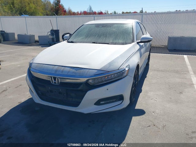 1HGCV2F93JA800143 Honda Accord Touring 2.0t