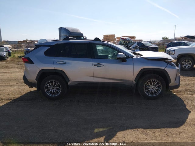 Toyota Rav4 Xle 2023 2T3R1RFV4PC345308 Image 13