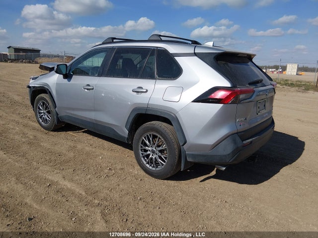 Toyota Rav4 Xle 2023 2T3R1RFV4PC345308 Image 3