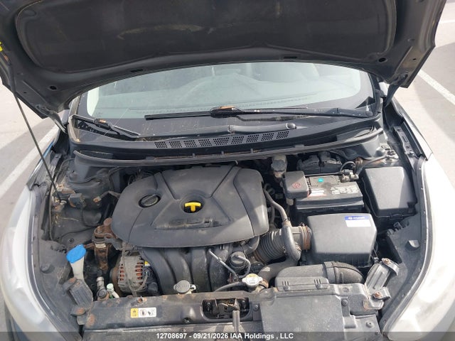 Hyundai Elantra Limited 2015 KMHDH4AH0FU308000 Image 10