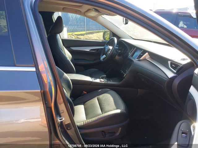Продажа на аукционе авто 2021 Infiniti Qx50 Essential, vin: 3PCAJ5CB2MF117632, номер лота: 12708705