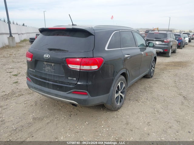 12708740 :رقم المزاد ، 5XYPHDA58GG078734 vin ، 2016 Kia Sorento Ex مزاد بيع