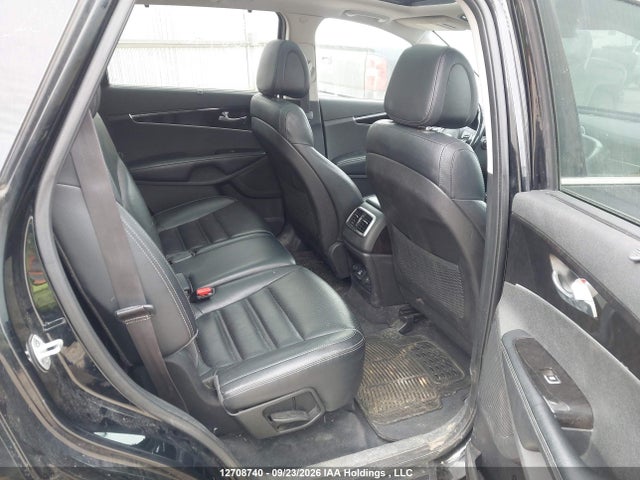 12708740 :رقم المزاد ، 5XYPHDA58GG078734 vin ، 2016 Kia Sorento Ex مزاد بيع