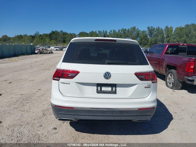 3VV4B7AXXJM142209 Volkswagen Tiguan Highline