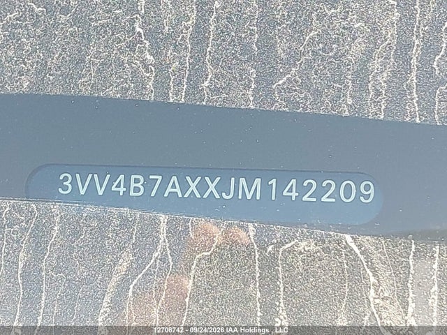 3VV4B7AXXJM142209 Volkswagen Tiguan Highline