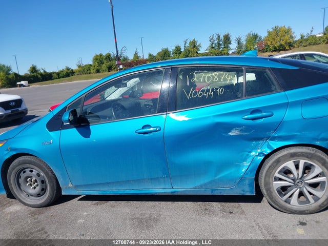 12708744 :رقم المزاد ، JTDKARFP8H3064490 vin ، 2017 Toyota Prius Prime مزاد بيع