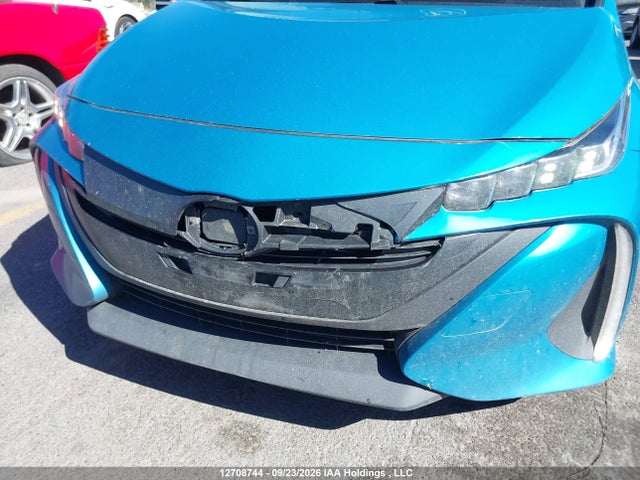 12708744 :رقم المزاد ، JTDKARFP8H3064490 vin ، 2017 Toyota Prius Prime مزاد بيع
