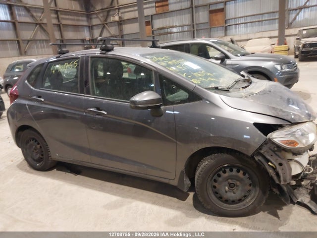 Honda Fit 2016 3HGGK5G57GM106056 Image 14