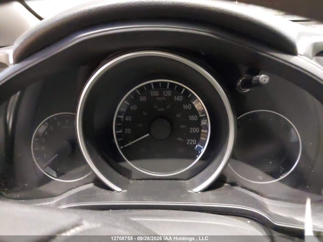 Honda Fit 2016 3HGGK5G57GM106056 Image 16