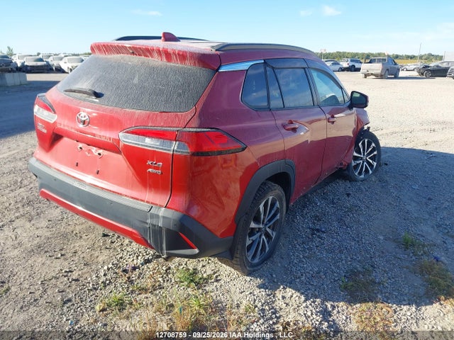Toyota Corolla Cross Xle 2022 7MUDAABG7NV014616 Image 4