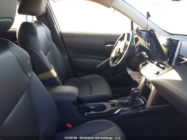Toyota Corolla Cross Xle 2022 7MUDAABG7NV014616 Image 5