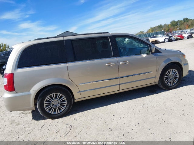 2C4RC1CG0GR100953 Chrysler Town &amp; Country Touring L
