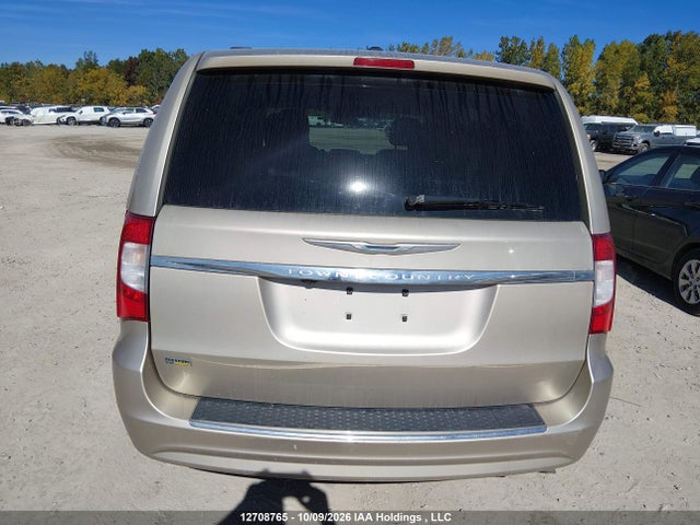 2C4RC1CG0GR100953 Chrysler Town &amp; Country Touring L