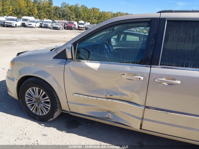 2C4RC1CG0GR100953 Chrysler Town &amp; Country Touring L