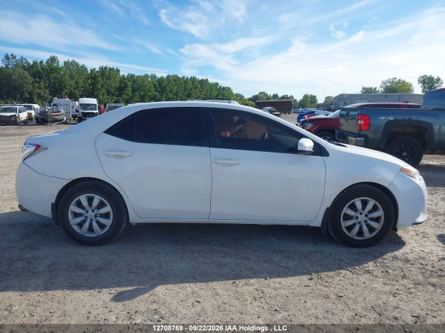 Продаж на аукціоні авто 2015 Toyota Corolla Le, vin: 2T1BURHE3FC321983, номер лоту: 12708769