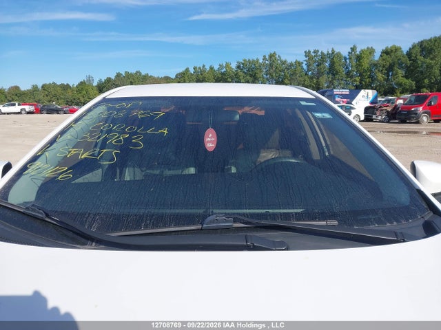 Продаж на аукціоні авто 2015 Toyota Corolla Le, vin: 2T1BURHE3FC321983, номер лоту: 12708769