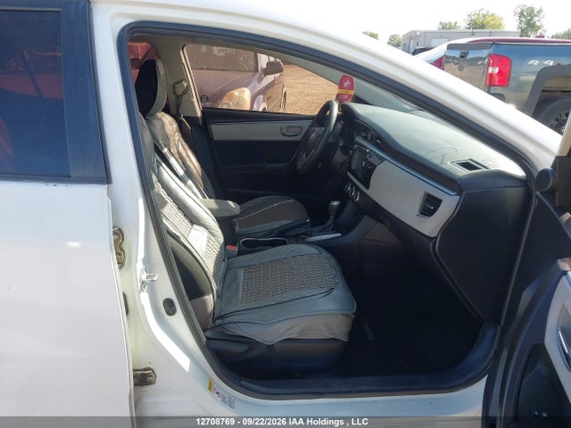 Продаж на аукціоні авто 2015 Toyota Corolla Le, vin: 2T1BURHE3FC321983, номер лоту: 12708769