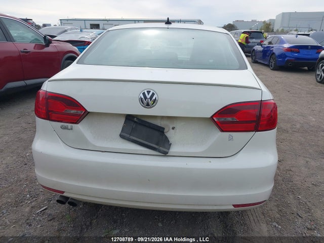 2011 Volkswagen Jetta Se მანქანა იყიდება აუქციონზე, vin: 3VWBX7AJ8BM045916, აუქციონის ნომერი: 12708789