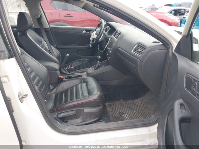 2011 Volkswagen Jetta Se მანქანა იყიდება აუქციონზე, vin: 3VWBX7AJ8BM045916, აუქციონის ნომერი: 12708789