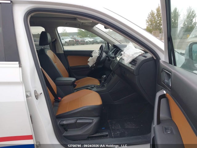 Продаж на аукціоні авто 2018 Volkswagen Tiguan Se/sel, vin: 3VV2B7AX9JM023929, номер лоту: 12708795