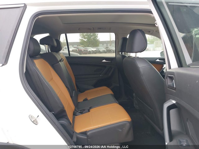 Продаж на аукціоні авто 2018 Volkswagen Tiguan Se/sel, vin: 3VV2B7AX9JM023929, номер лоту: 12708795