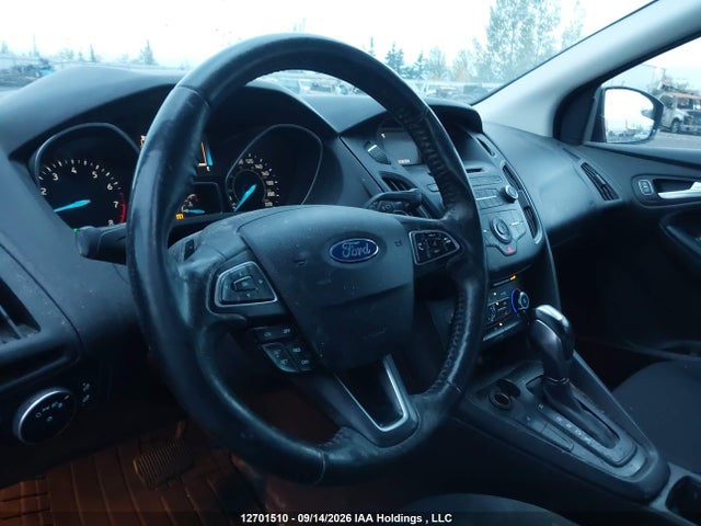 1FADP3K2XFL377509 Ford FOCUS SE