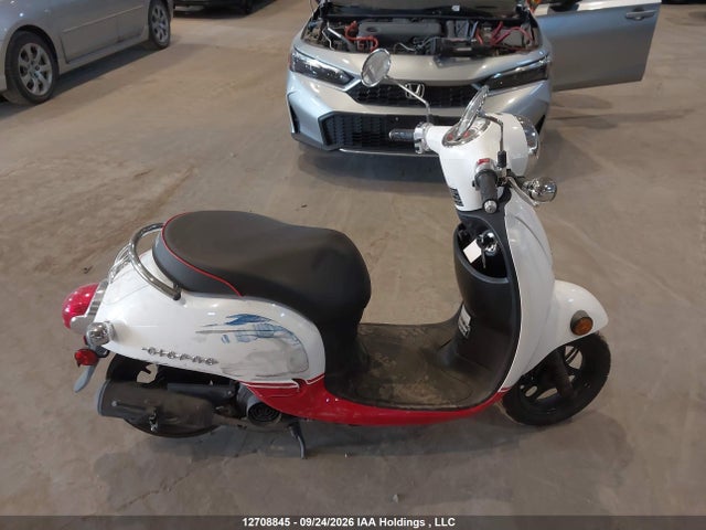 12708845 :رقم المزاد ، LALAF7024D3000121 vin ، 2013 Honda Nch50 مزاد بيع