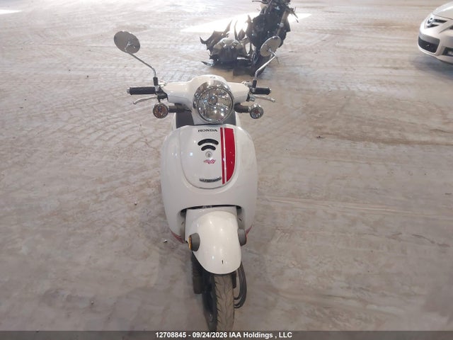 12708845 :رقم المزاد ، LALAF7024D3000121 vin ، 2013 Honda Nch50 مزاد بيع