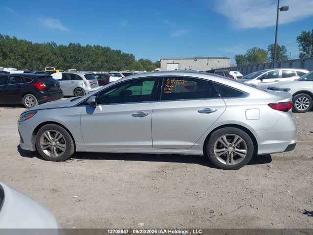 Продаж на аукціоні авто 2019 Hyundai Sonata Luxury, vin: 5NPE34AF1KH748480, номер лоту: 12708847