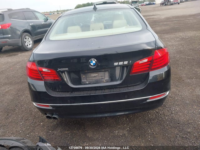 BMW 528i Xdrive 2016 WBA5A7C56GG152222 Image 16