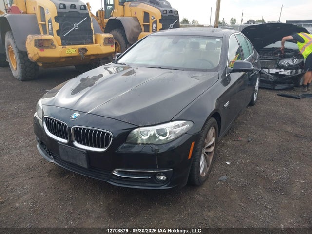 BMW 528i Xdrive 2016 WBA5A7C56GG152222 Image 2