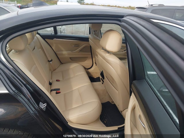 BMW 528i Xdrive 2016 WBA5A7C56GG152222 Image 8
