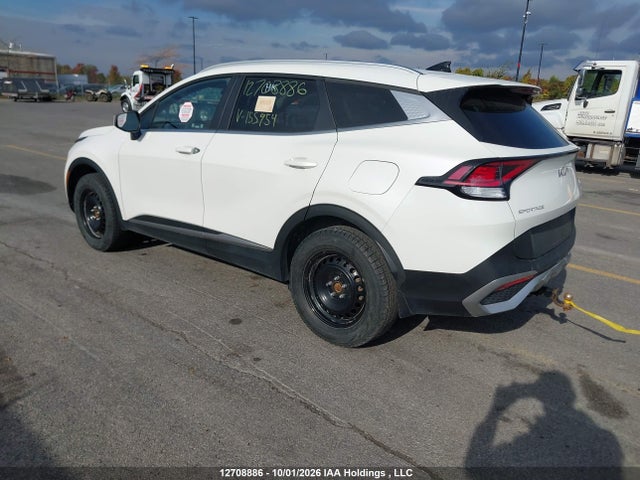 KIA Sportage Lx 2023 KNDPUCAF8P7155954 Image 3