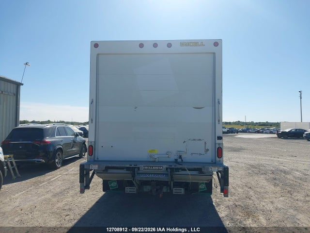 Ford Econoline E450 Super Duty Cutaway Van 2026 1FDWE4FN1TDD18336 Image 14