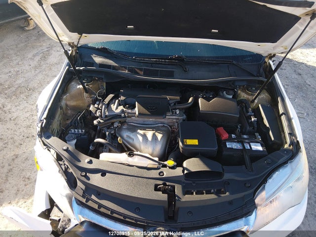 2015 Toyota Camry Le მანქანა იყიდება აუქციონზე, vin: 4T1BF1FK7FU925152, აუქციონის ნომერი: 12708915