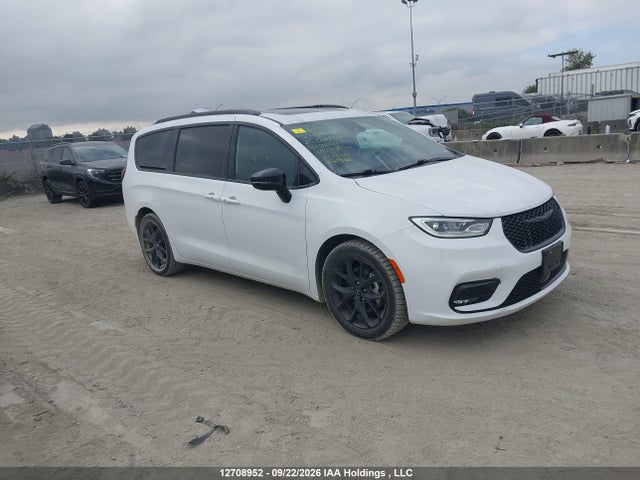12708952 :رقم المزاد ، 2C4RC1GG0SR582021 vin ، 2025 Chrysler Pacifica Limited مزاد بيع