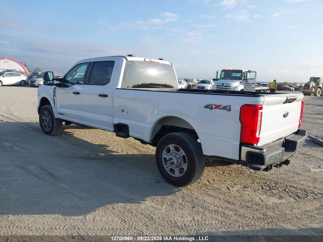 Ford F350 Super Duty 2026 1FT8W3BT7TEE49676 Image 3