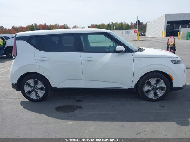 Продажа на аукционе авто 2023 Kia Soul Ev, vin: KNDJ23A29P7030079, номер лота: 12708969