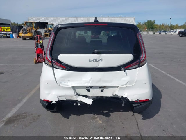 Продажа на аукционе авто 2023 Kia Soul Ev, vin: KNDJ23A29P7030079, номер лота: 12708969