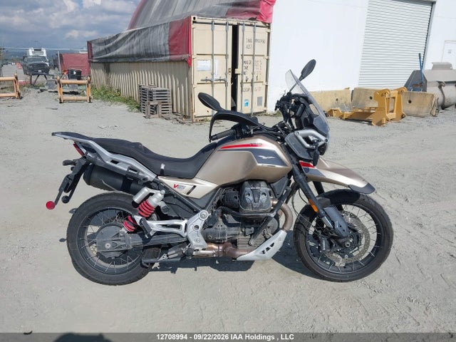 Moto Guzzi V85 Tt 2025 ZGUMLUB08SS000149 Image 12