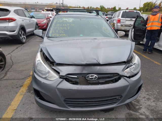 2016 Hyundai Accent Se მანქანა იყიდება აუქციონზე, vin: KMHCT5AEXGU239047, აუქციონის ნომერი: 12709001