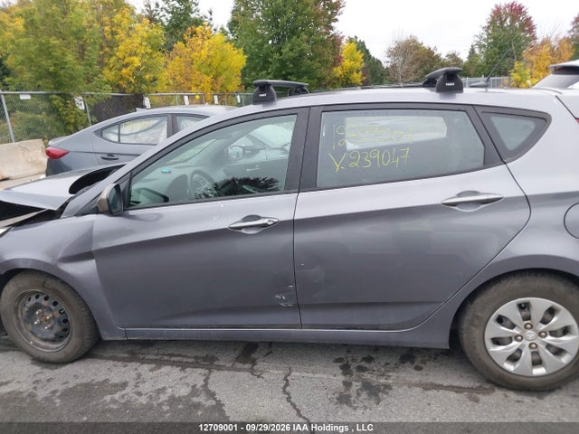 2016 Hyundai Accent Se მანქანა იყიდება აუქციონზე, vin: KMHCT5AEXGU239047, აუქციონის ნომერი: 12709001