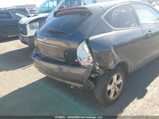 2010 Hyundai Accent Se მანქანა იყიდება აუქციონზე, vin: KMHCN3BC4AU185117, აუქციონის ნომერი: 12709031